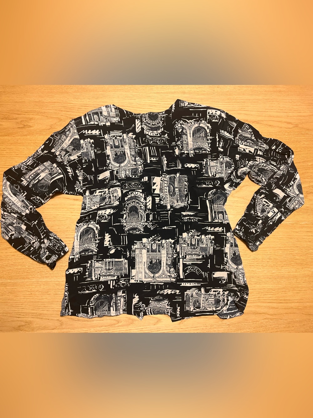 Vintage Evan Picone Black and White European Printed Long Sleeved Blouse